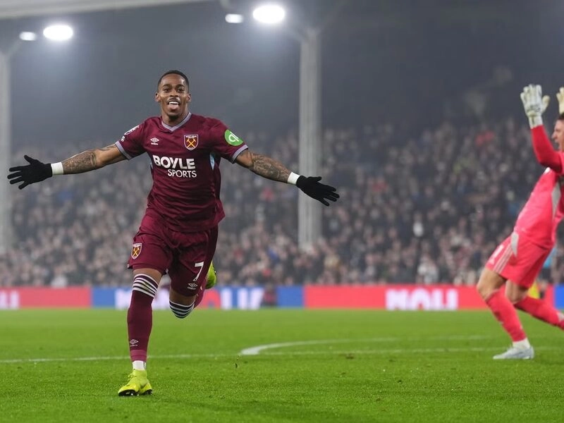 Summerville là cầu thủ hay nhất trận Fulham vs West Ham